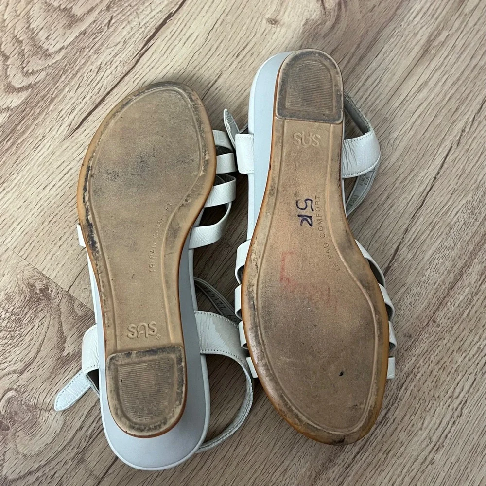 SAS Bone Patent Leather Strippy Quarter Strap‎ Wedge 7.5W Strappy Bow